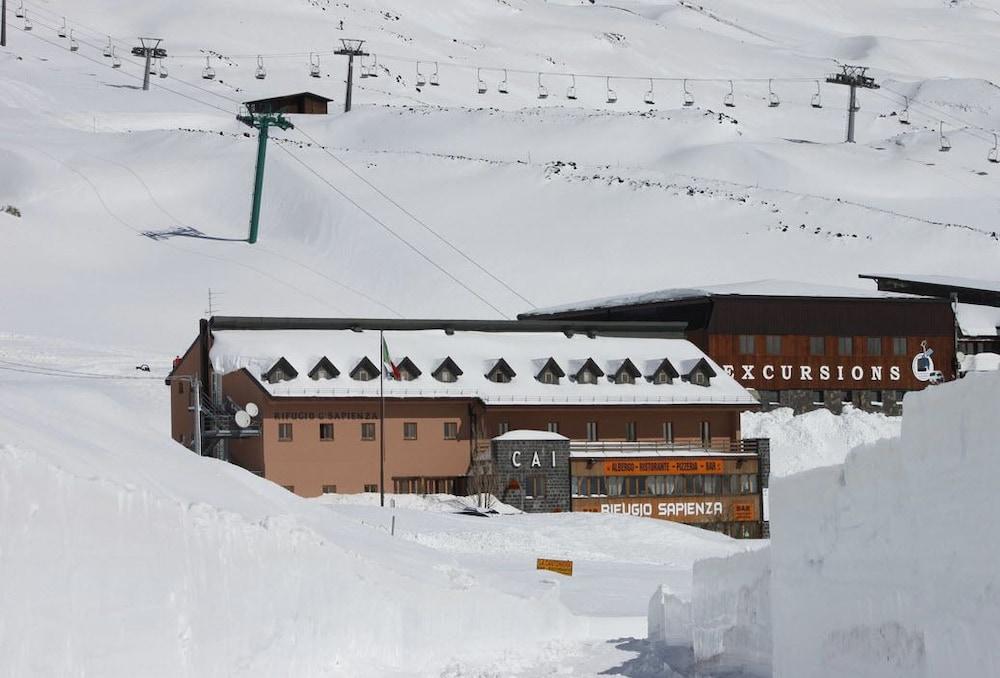 Rifugio Sapienza Hotel Nicolosi Exterior photo